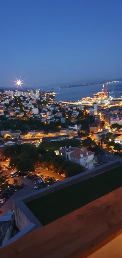 City Lights Penthouse Ριέκα Εξωτερικό φωτογραφία